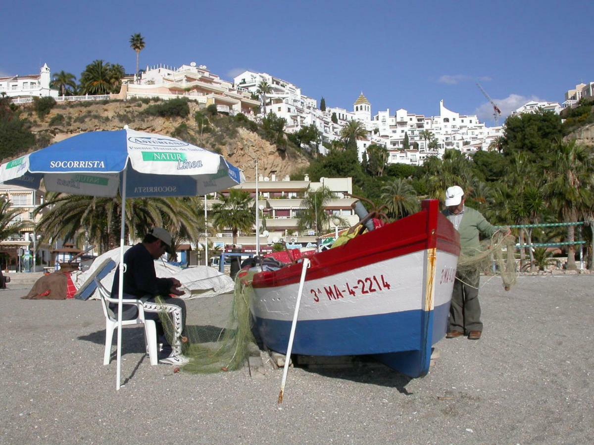 Capistrano Playa Relax & Enjoy Apartment Нерха Екстериор снимка