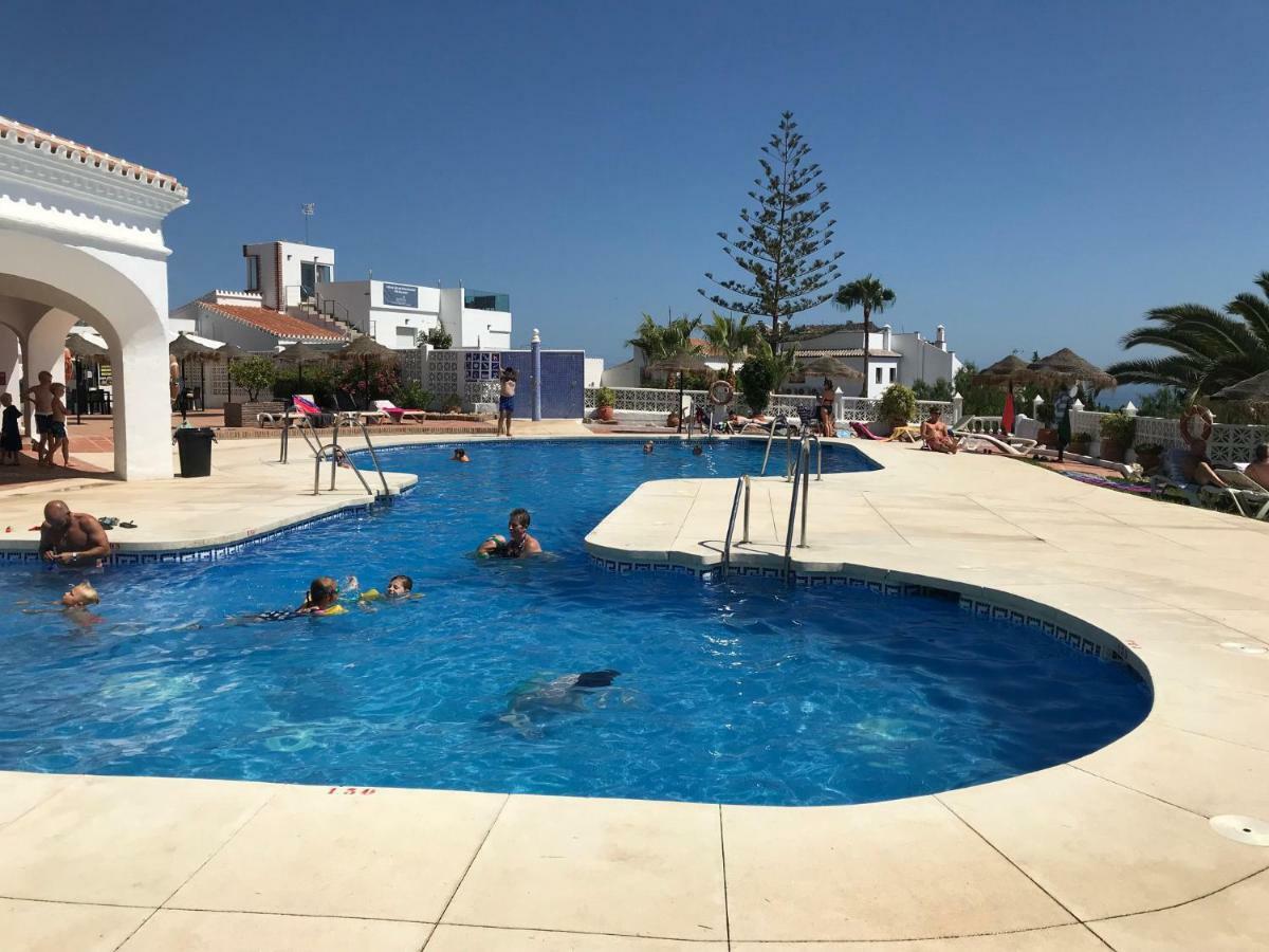 Capistrano Playa Relax & Enjoy Apartment Нерха Екстериор снимка